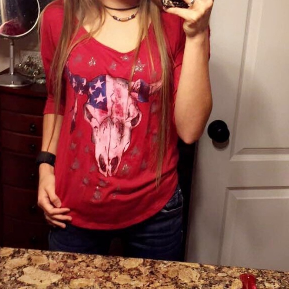 Red cow skull top